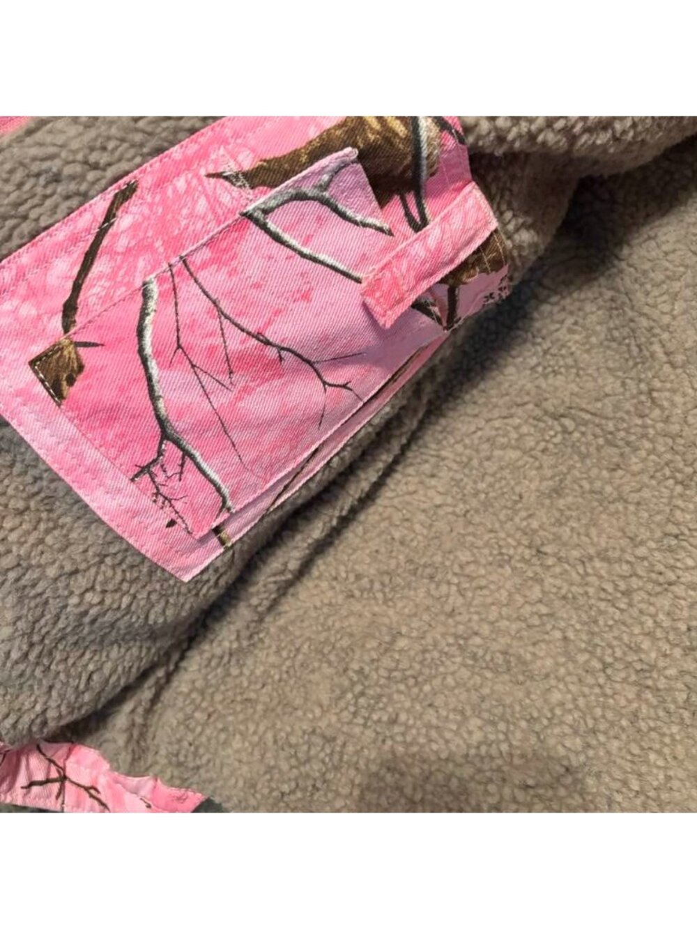 Women's Berne® Outdoor XL Pink Realtree AP Camo Sherpa Lined Insulated Hooded Ja - Picture 8 of 8